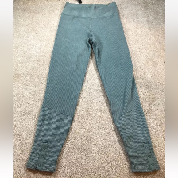 NWT Aerie Thermal Leggings Thighs Textured Stretch Ribbed High Waisted - Picture 4 of 8